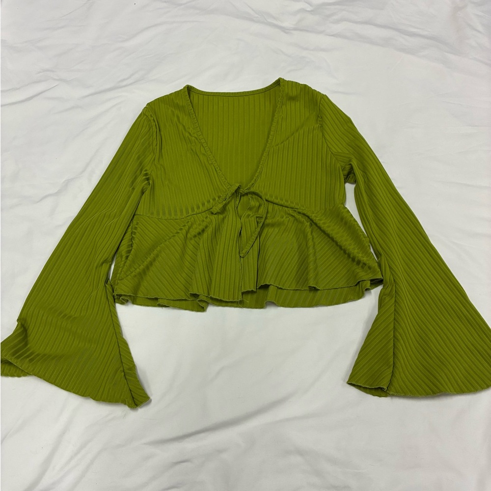 *SOLD*Free Flowy Arm Tie Shirt Size Medium